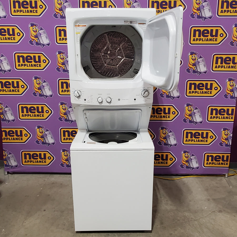 GE 3.8 cu. ft. Washer 5.9 cu. ft. Long Vent Electric Dryer Combo in White GUV27ESSMWW - Certified Refurbished