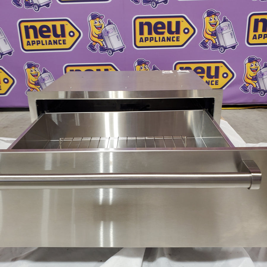 Wolf 30" Indoor/Outdoor Warming Drawer WWD30 - Open Box