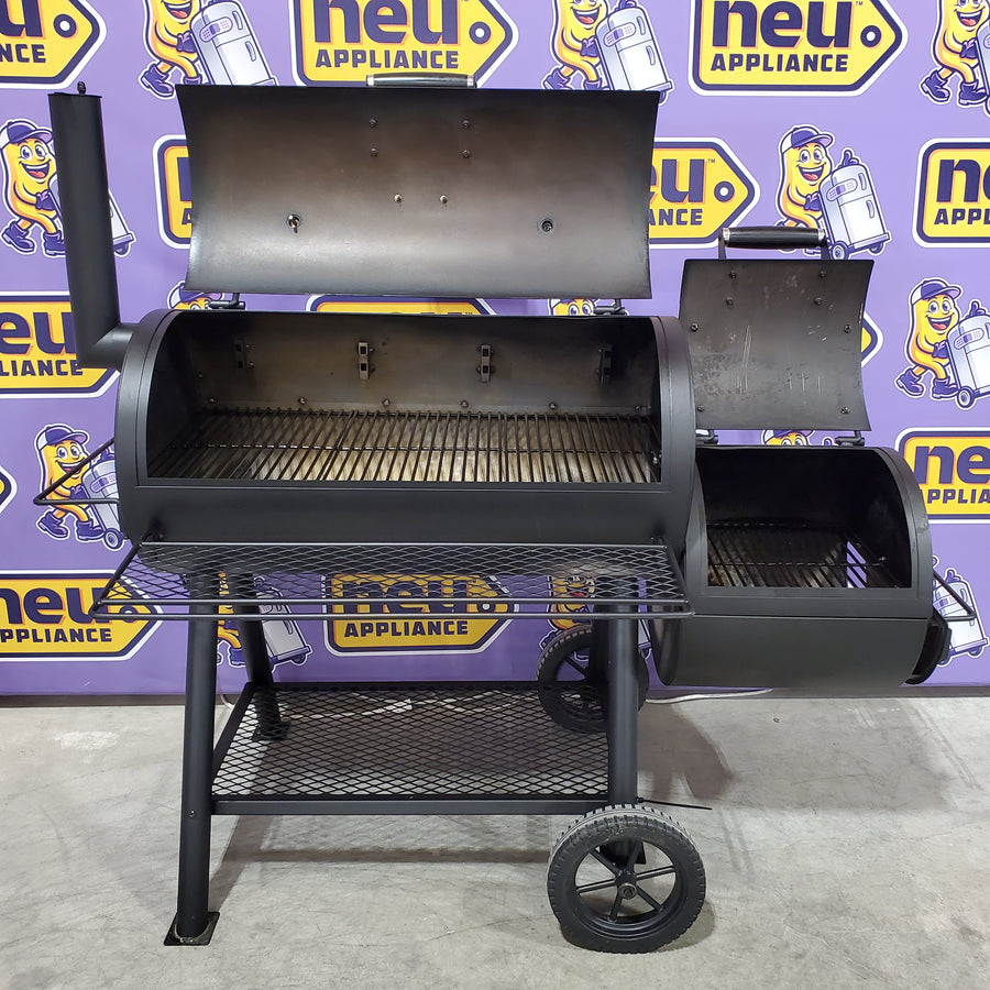 Oklahoma Joe's Highland 879-Sq. in Black Horizontal Charcoal Smoker 22521695 - 24203001 - Certified Refurbished