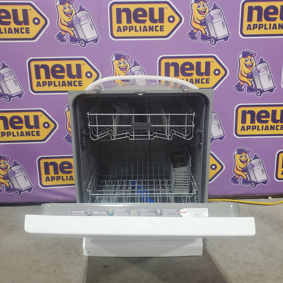 Frigidaire 24 in. Built In Dishwasher with 5 Level Wash System in White FDPC4221AW - Scratch & Dent (Minor)