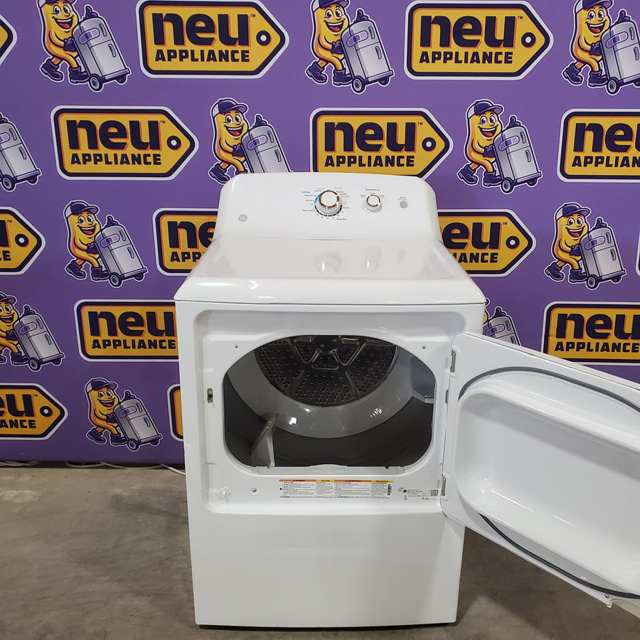 GE White Electric 6.2 Cu. Ft. Capacity Dryer with Shallow Depth and Up to 120 Ft. Venting Capability GTX33EASKWW - Certified Refurbished