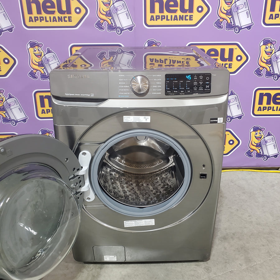 Samsung 4.5 cu. ft. Large Capacity Smart Front Load Washer with Super Speed Wash in Platinum WF45B6300AP - Scratch & Dent (Minor)