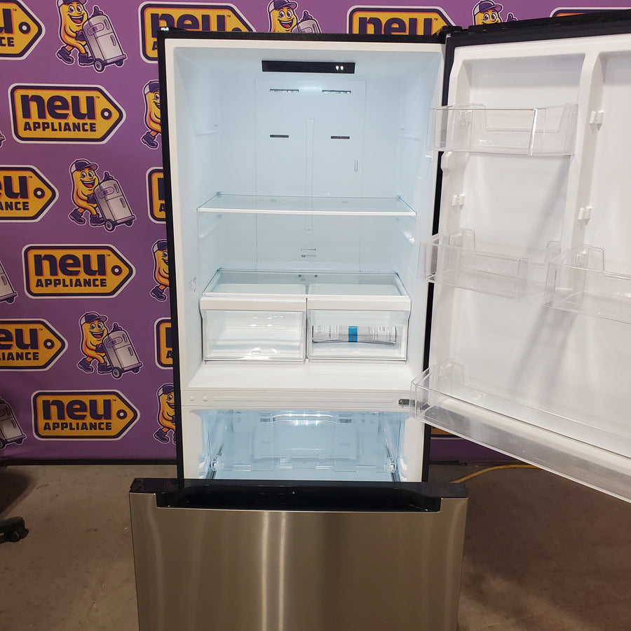 Vissani 18.7 cu. ft. Bottom Freezer Refrigerator in Stainless Steel MDBF18SS - Scratch & Dent (Minor)
