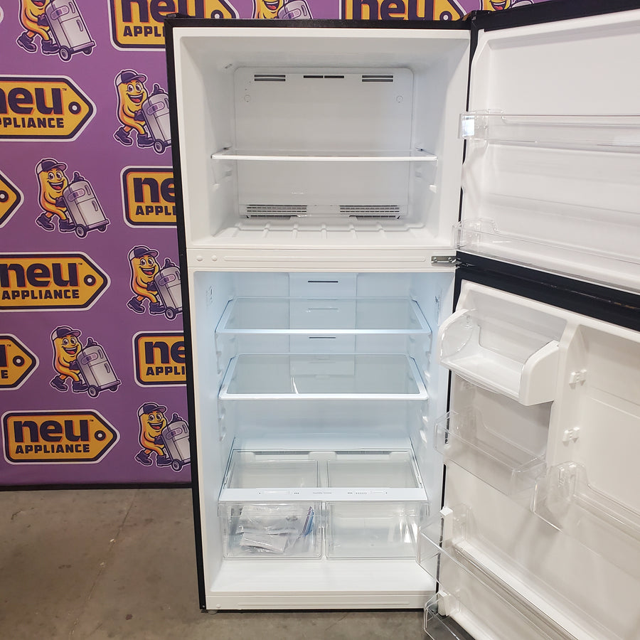 Vissani 18.1 cu. ft. Top Freezer Refrigerator in Fingerprint Resistant Stainless Steel Look, Garage Ready MDTF18SSR5 - Scratch & Dent (Major)
