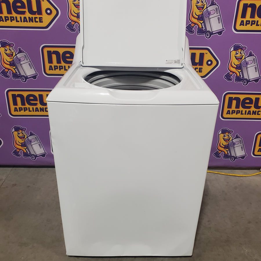 Hotpoint® 4.0 cu. ft. Capacity Washer with Cold Plus and Water Level Control HTW265ASWWW - Scratch & Dent (Major) and Hotpoint 6.2 cu. ft. Capacity Electric Dryer with Up To 120 ft. Venting and Shallow Depth HTX26EASWWW - Scratch & Dent (Open Box)