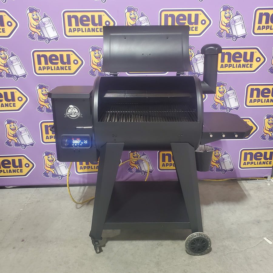 Pit Boss 700 DX Series 740-Sq. in Black Pellet Grill PB700DX - Open Box