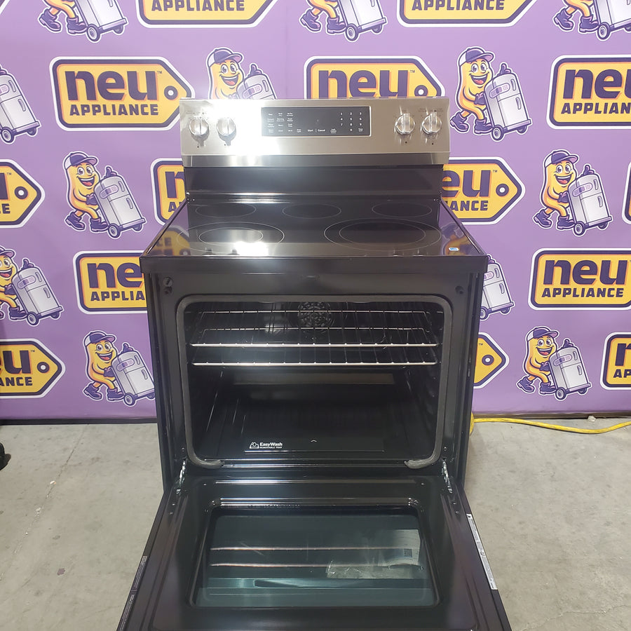 GE ENERGY STAR® 30" Free-Standing Electric Convection Range with No Preheat Air Fry and EasyWash™ Oven Tray GRF600AVSS - Scratch & Dent (Moderate)