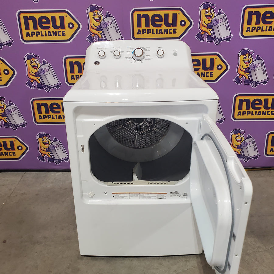 GE® 4.5 cu. ft. Capacity Washer with Stainless Steel Basket in White GTW465ASNWW - Certified Refurbished and GE White Electric 7.2 Cu. Ft. Dryer with Aluminized Alloy Drum GTD42EASJWW - Certified Refurbished