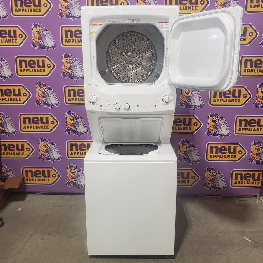 GE 3.8 cu. ft. Washer 5.9 cu. ft. Long Vent Electric Dryer Combo in White GUV27ESSMWW - Certified Refurbished