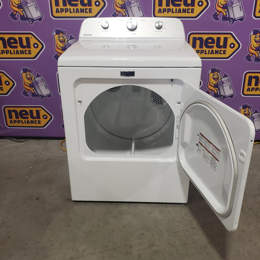 Maytag 4.2 Cu. Ft. Capacity Top Load Washer in White MTW4205SW - Open Box and MayTag 7.0 cu. ft. Top Load Electric Wrinkle Prevent Dryer MED4500MW - Scratch & Dent (Minor)