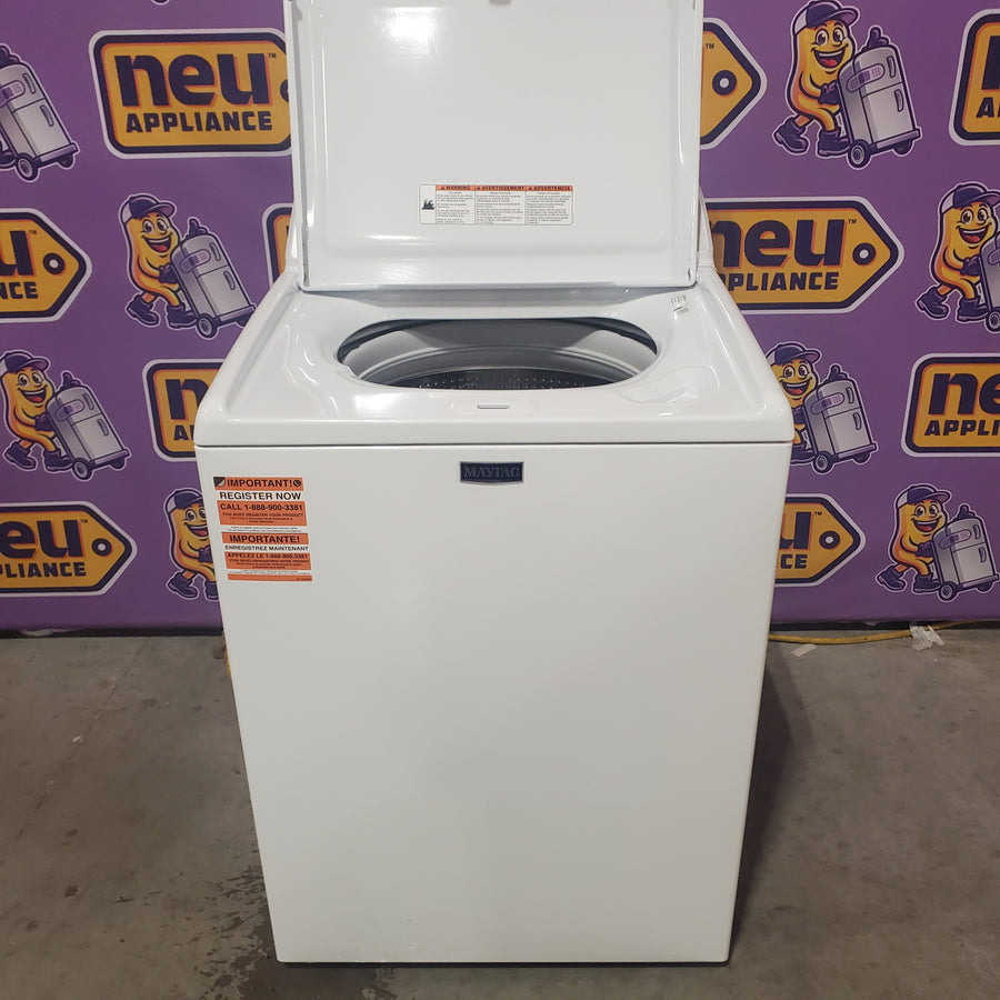 Maytag 4.2 Cu. Ft. Capacity Top Load Washer in White MTW4205SW - Scratch & Dent (Minor) and MayTag 7.0 cu. ft. Top Load Electric Wrinkle Prevent Dryer MED4500MW - Scratch & Dent (Minor)