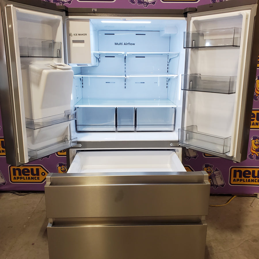 Hisense PureFlat 25.6-cu ft 4-Door Smart French Door ENERGY STAR Refrigerator in Stainless Steel with Ice Maker, Water and Ice Dispenser HRM260N6TSE - Scratch & Dent (Minor)
