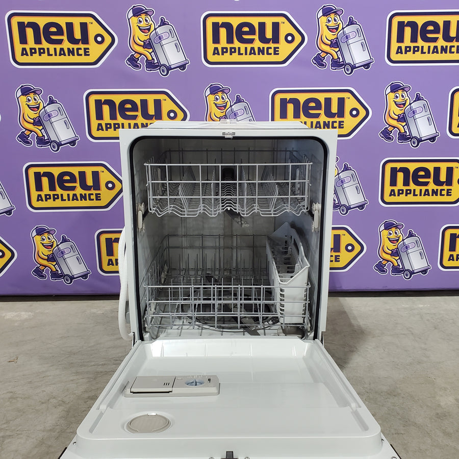 Whirlpool Quiet Dishwasher with Boost Cycle 22521711 - WDF341PAPB - Open Box