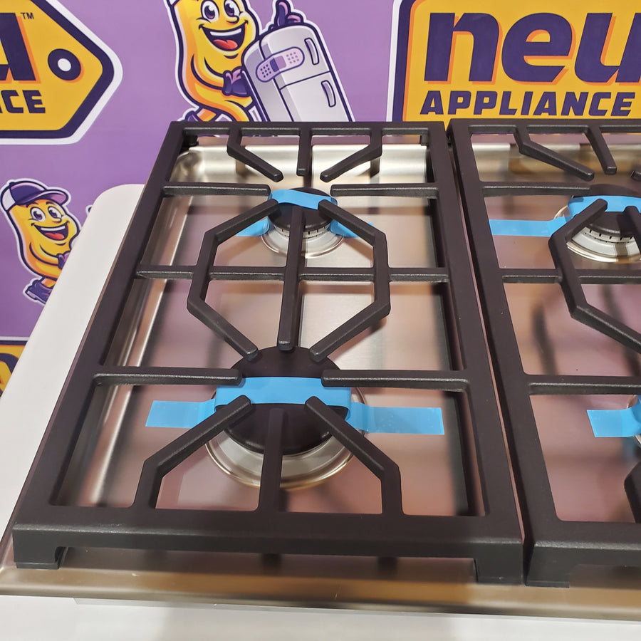 Wolf 36 Inch Gas Cooktop with 5 Dual-Stacked Sealed Burners, Continuous Grates, True Simmer Settings, Automatic Reignition, and Illuminated Controls CG365PS - Open Box