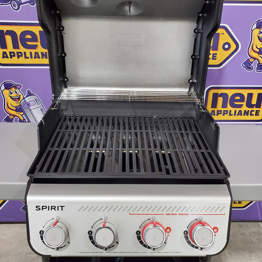 Spirit E-425 4-Burner Liquid Propane Gas Grill in Black with Powerful Boost Burners 22521697 - E-425 - Certified Refurbished