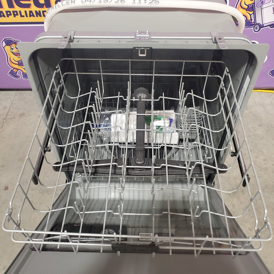 Frigidaire 24 in. Built In Dishwasher with 5 Level Wash System in White FDPC4221AW - Scratch & Dent (Minor)