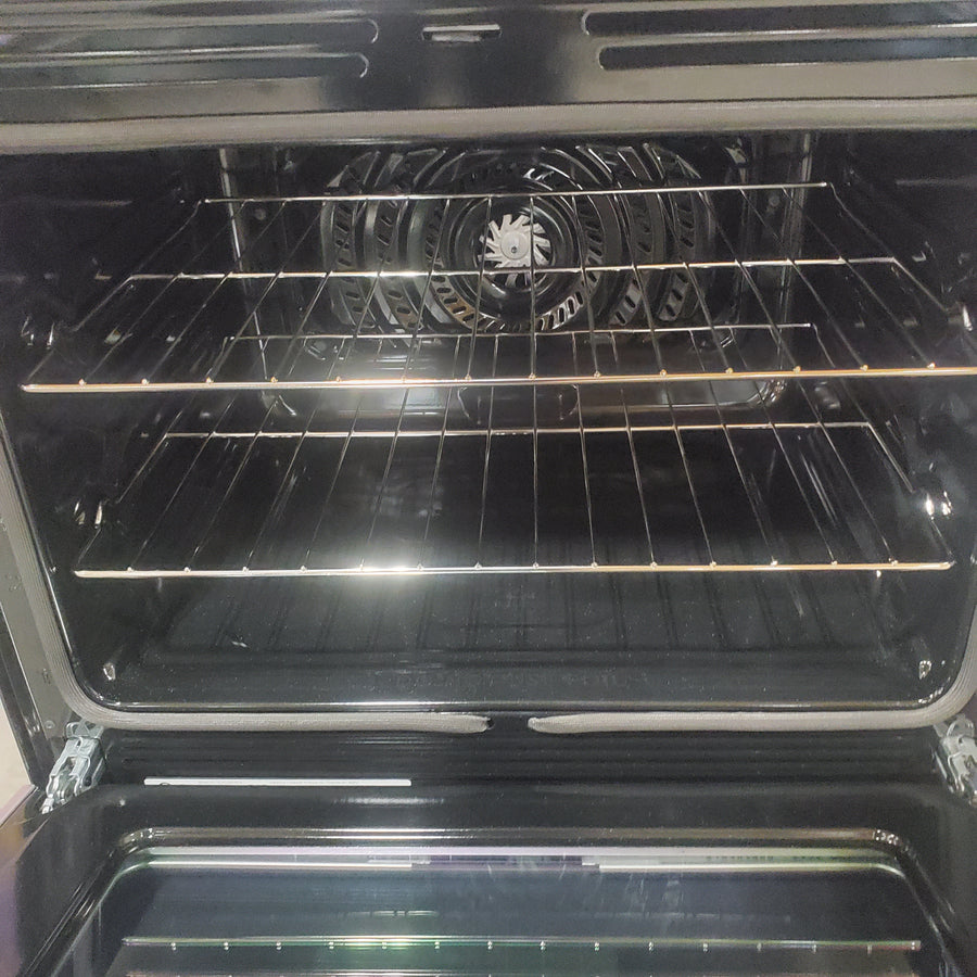Frigidaire Gallery 30-in 4 Burners 5.3-cu ft , Air Fry Convection Oven Freestanding Single Induction Range in Stainless Steel GCRI3060BF - Scratch & Dent (Minor)