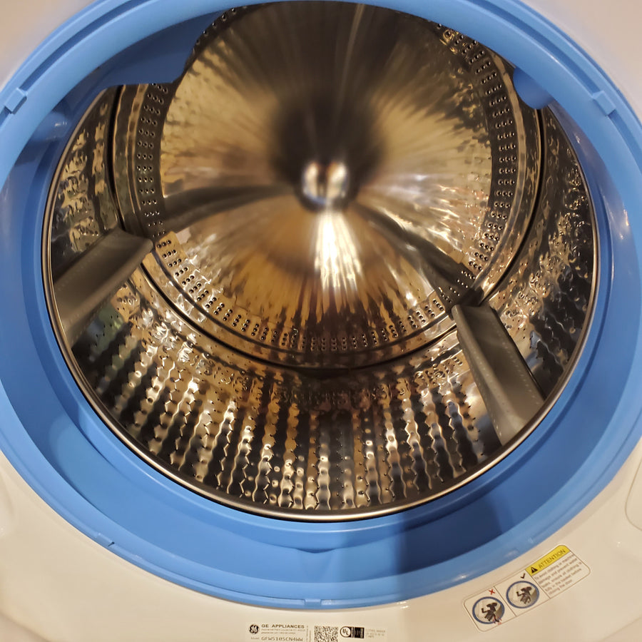GE® 4.5 cu. ft. Capacity Smart Front Load ENERGY STAR® Washer with UltraFresh Vent System with OdorBlock™ and Sanitize w/Oxi GFW510SCNWW - Certified Refurbished