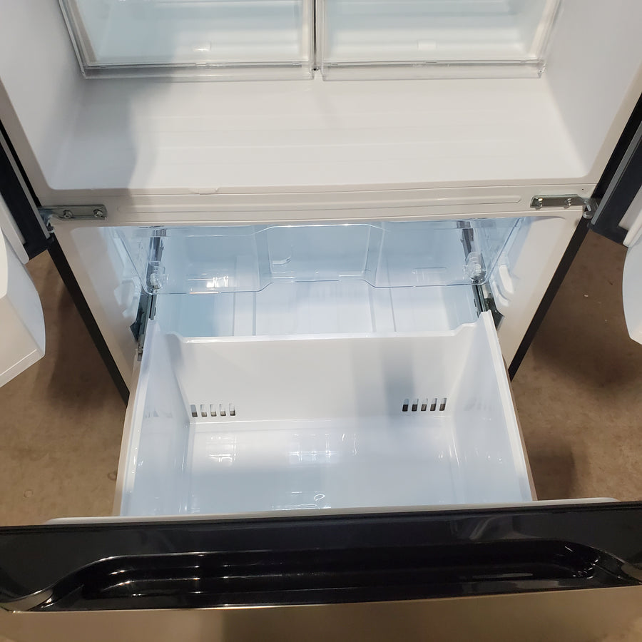 Vissani 30 in. 18.4 cu. ft. Standard-Depth French Door Bottom Freezer Refrigerator in Fingerprint Resistant Stainless Steel Look MDFDBM18SS6 - Scratch & Dent (Minor)