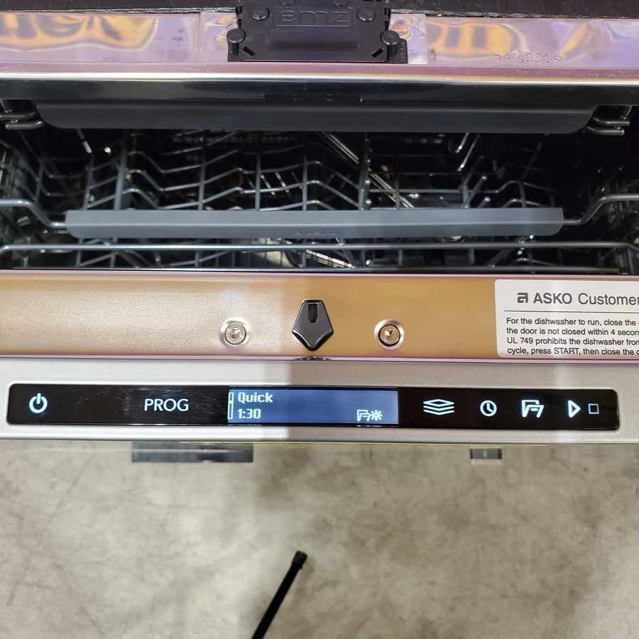 ASKO 40 Series 42 dB XXL Dishwasher with Three-level Flexi Racks™ System and Status Light™ DFI564XXL - Open Box