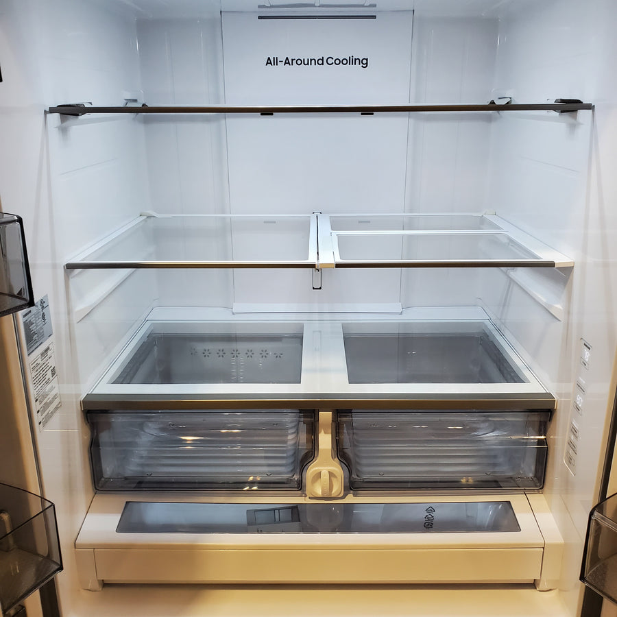 Samsung 31.5-cu ft 3-Door ENERGY STAR Smart French Door Refrigerator with Dual Ice Maker in Stainless Steel RF32CG5300SR - Scratch & Dent (Minor)