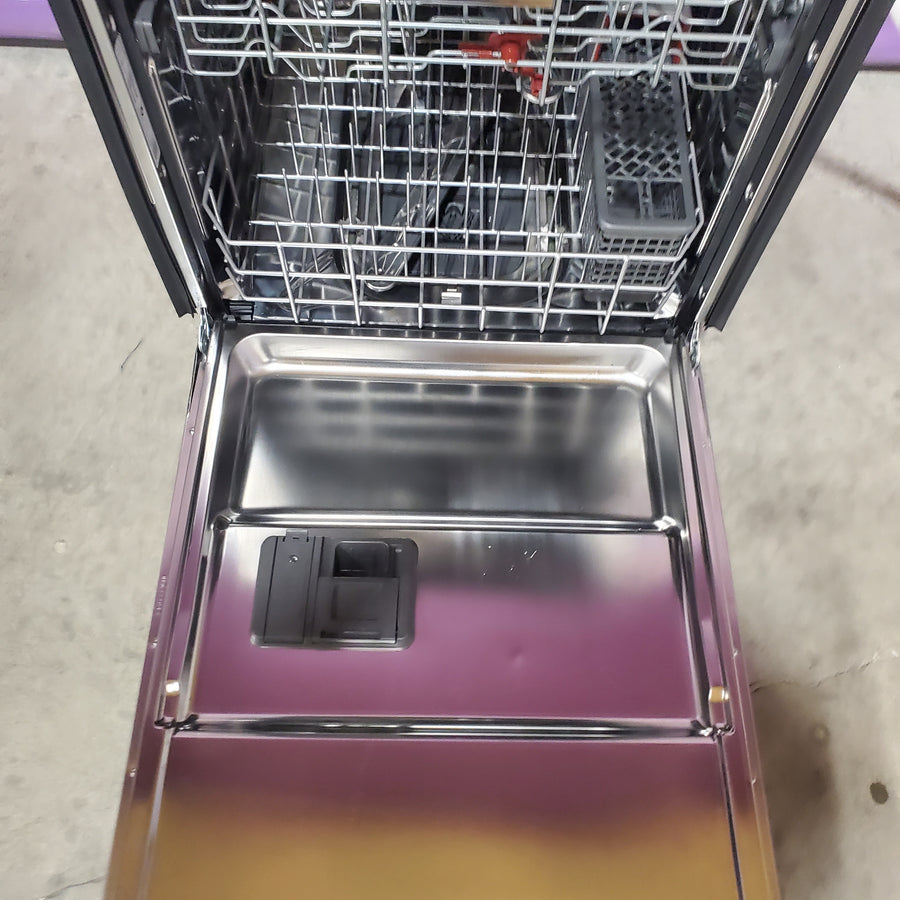 KitchenAid 360° Max Jets™ Third Rack Dishwasher with ProDry™ System 44 dBA KDTS424SPS - Scratch & Dent (Minor)