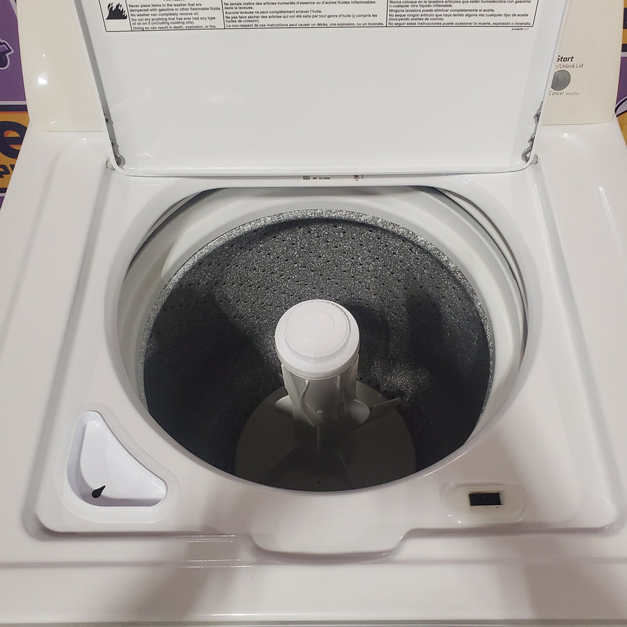 Roper 3-cu ft Agitator Top-Load Washer in White RTW4640YQ - Certified Refurbished and Roper 6.7-cu ft Vented Electric Dryer in White RED3005TW - Scratch & Dent (Minor)