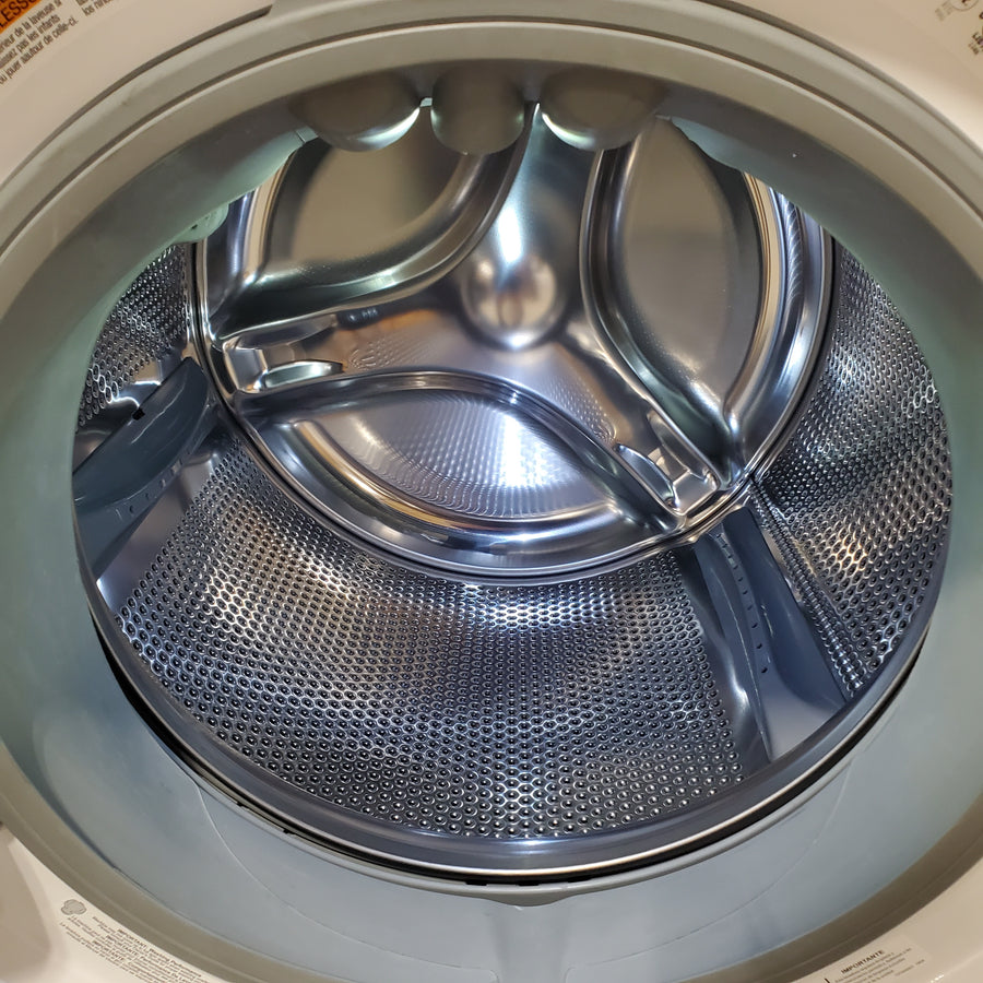 Electrolux 4.5 Cu.Ft. Stackable Front Load Washer with Steam and SmartBoost Wash System ELFW7637AW - Scratch & Dent (Minor)