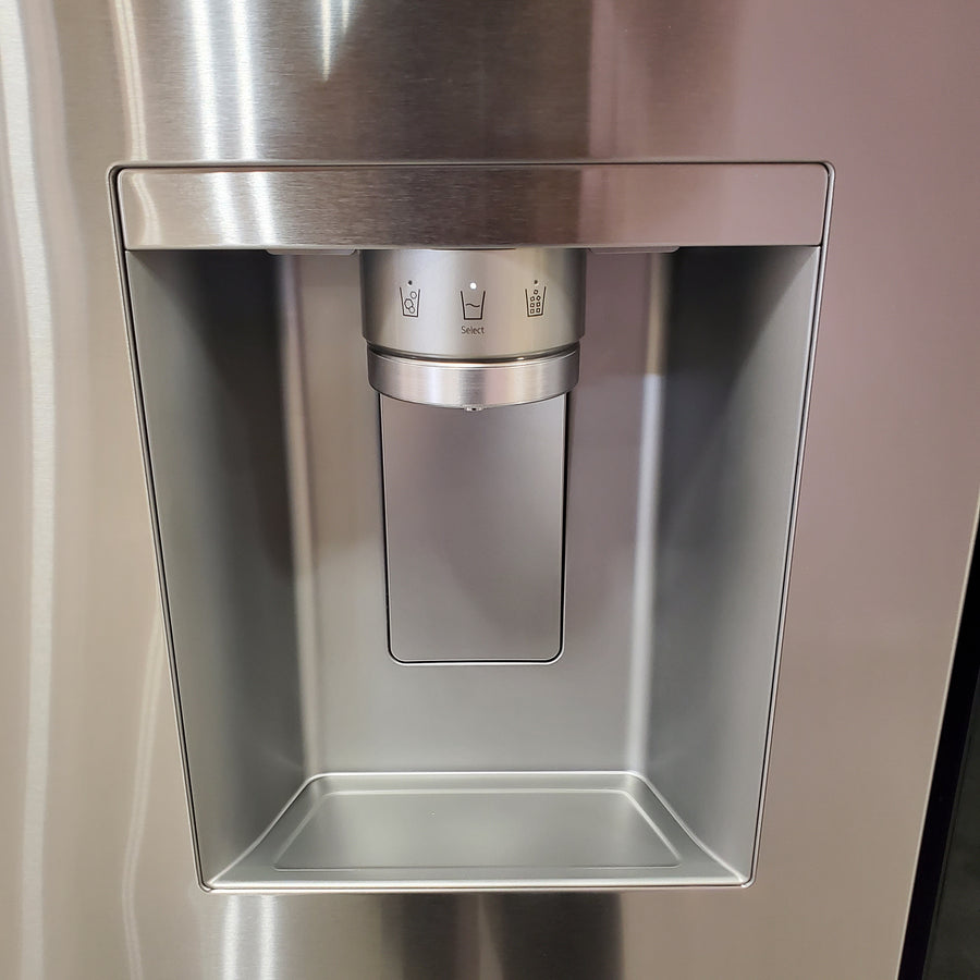 LG 31 cu. ft. Smart Standard-Depth MAX™ French Door Refrigerator with InstaView® Door-in-Door LF31S6360S - Scratch & Dent (Moderate)