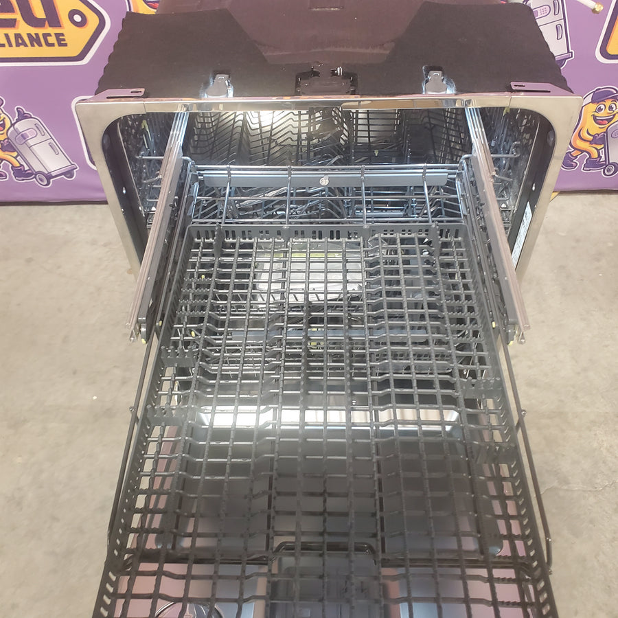 ASKO 50 Series Fully-Integrated Panel Ready Built-In Smart Dishwasher DFI565 - Open Box