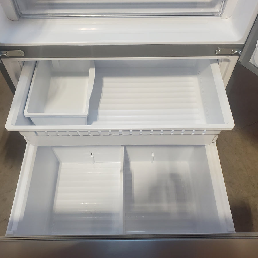 Hisense 26.6 cu. ft. French Door Refrigerator in Fingerprint Resistant Stainless Steel HRF266N6CSE1 - Scratch & Dent (Major)