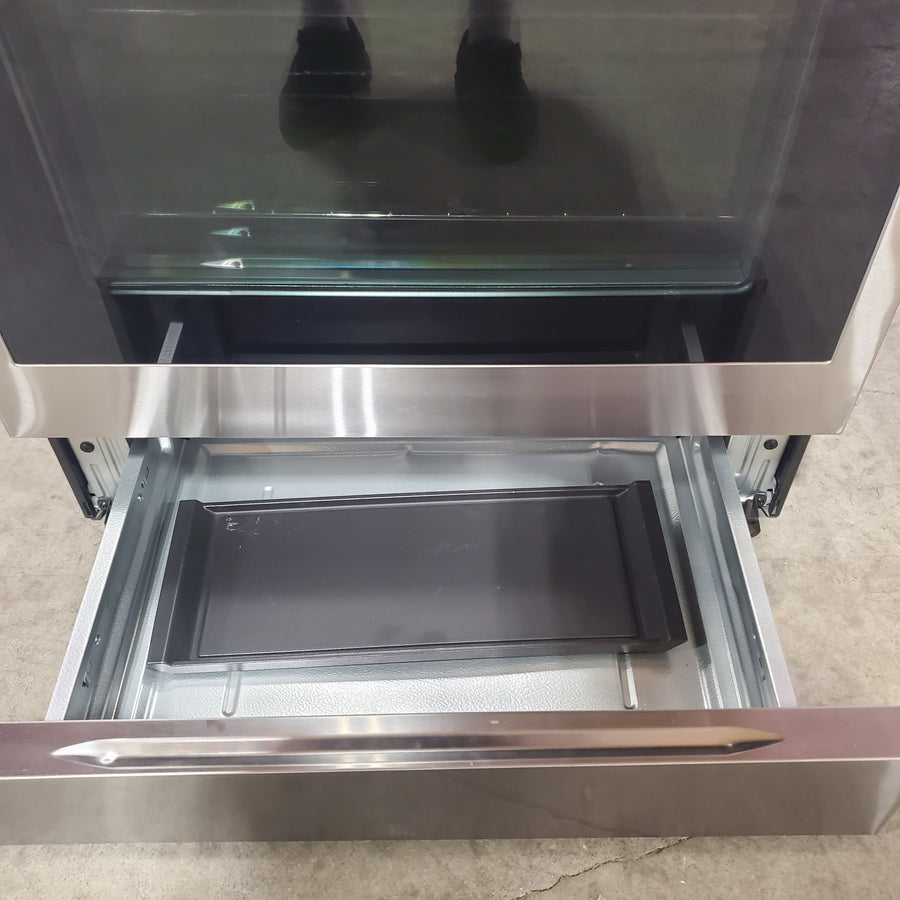 LG 6.3 cu. ft. Smart Dual Fuel Slide-in Range with InstaView®, ProBake Convection®, Air Fry and Air Sous Vide LSDL6336F - Scratch & Dent (Minor)