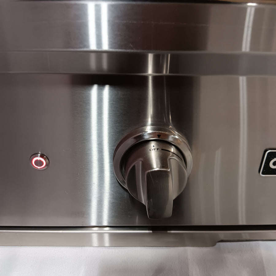 Coyote 28 Inch Built-in Gas Grill with Infinity Burners, Warming Rack, Heat Control Grids, 40,000 Total BTU, Interior Hood Lights, 640 sq. in. Cooking Area and Stainless Steel Grates C1C28LP - Scratch & Dent (Minor)