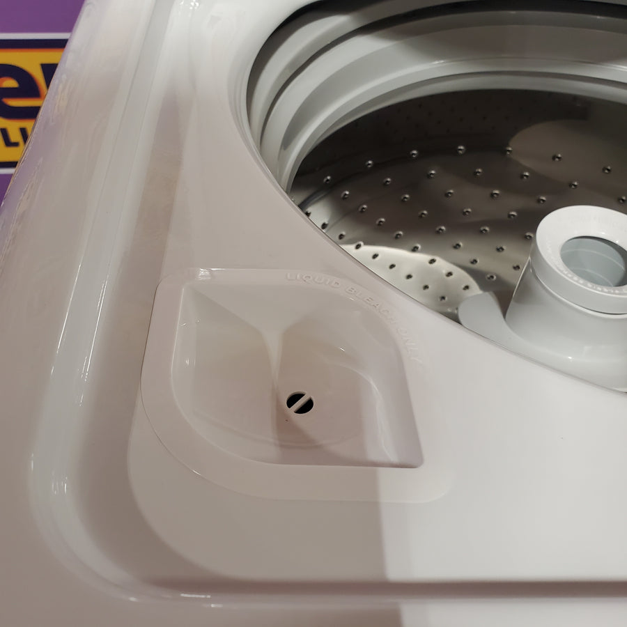 Hotpoint® 4.0 cu. ft. Capacity Washer with Cold Plus and Water Level Control HTW265ASWWW - Certified Refurbished
