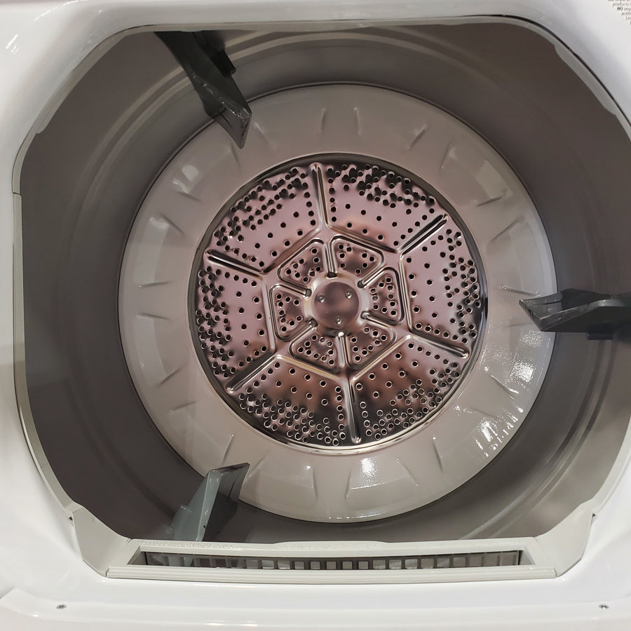 GE 3.8 cu. ft. Washer 5.9 cu. ft. Long Vent Electric Dryer Combo in White GUV27ESSMWW - Certified Refurbished