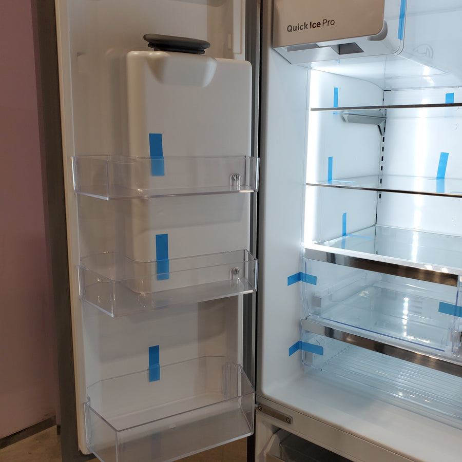 Bosch Fastest Ice Maker Standard-Depth 300 Series 26-cu ft 3-Door Smart Compatible French Door Refrigerator with Ice Maker with Water and Ice Dispenser in Stainless Steel 22321469 - B36FD31ENS - Scratch & Dent (Minor)