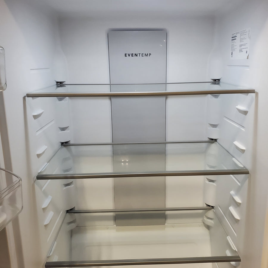 Frigidaire 20 Cu. Ft. ENERGY STAR Garage Ready White Upright Freezer with EvenTemp™ Cooling System FFUE2024AW - Scratch & Dent (Minor)