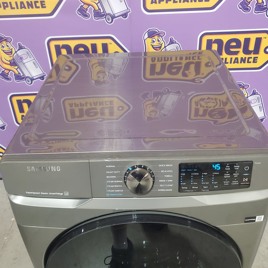 Samsung 4.5 cu. ft. Large Capacity Smart Front Load Washer with Super Speed Wash in Platinum WF45B6300AP - Scratch & Dent (Minor)