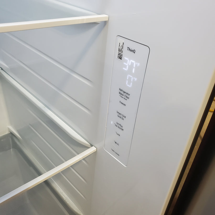 LG 27 cu. ft. Standard-Depth, Side-by-side Refrigerator, with Ice and Water and Bar Handle Design LS27T3230S - Scratch & Dent (Major)