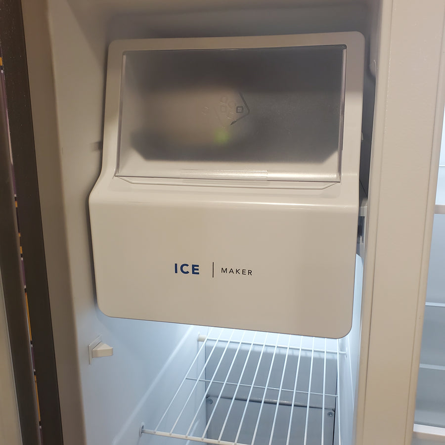 Frigidaire 25.6-cu ft ENERGY STAR Side-by-Side Refrigerator with Ice Maker in Fingerprint Resistant Stainless Steel FRSS26L3AF - Scratch & Dent (Moderate)