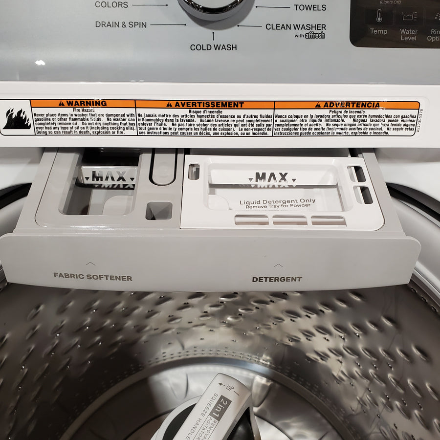 Whirlpool® 4.2-4.3 Cu. Ft. Top Load Washer with 2-in-1 Removable Agitator and Soft Close Glass Lid 22121501 - WTW4307SW - Open Box