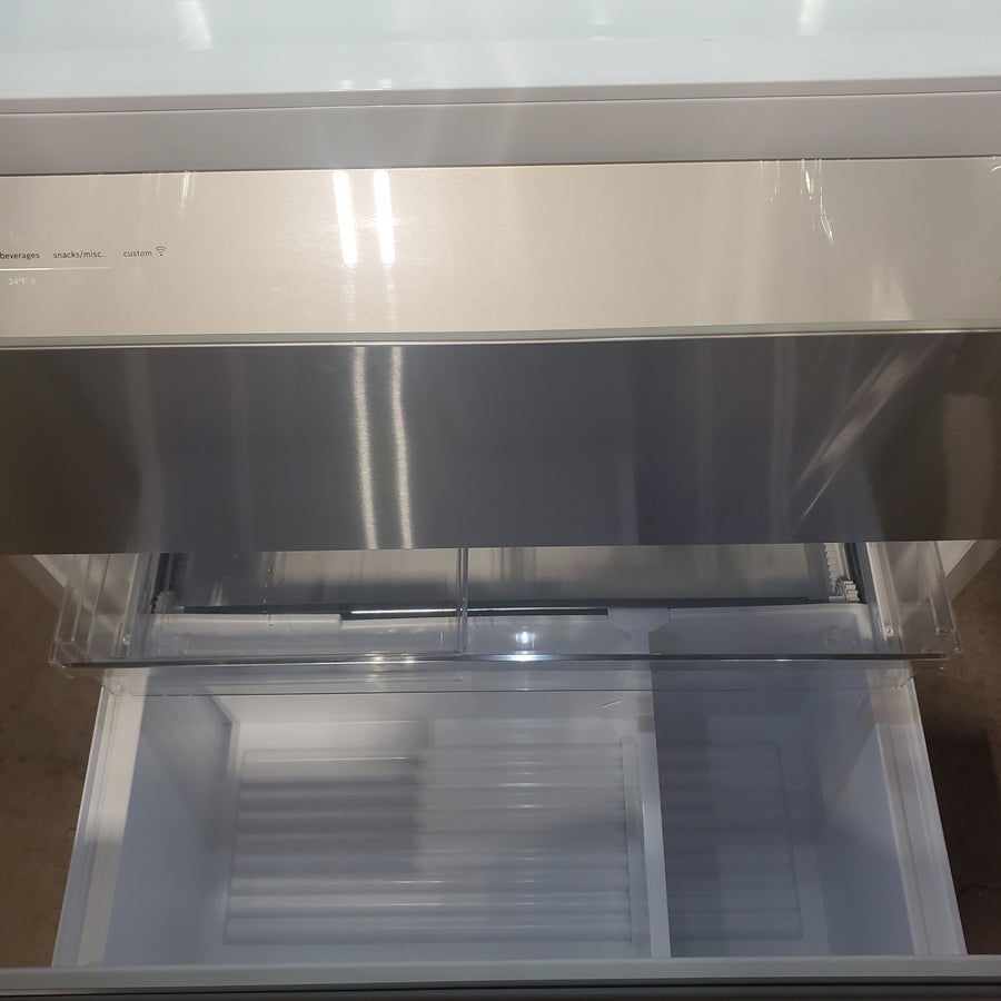 Bosch 800 Series 21 cu. ft. Smart Counter Depth 4-Door French Door Recessed Handle Refrigerator Stainless Steel, Ice and Water B36CL80ENS - Scratch & Dent (Moderate)