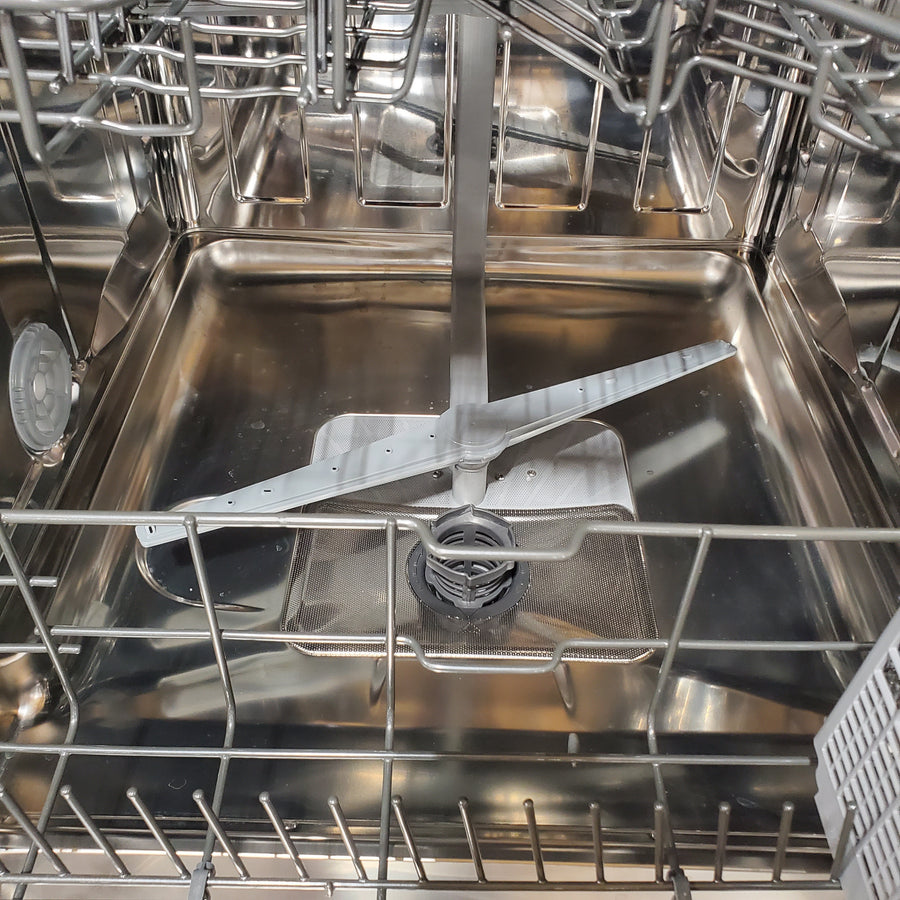 Kenmore 24-in Top Control Built-in Dishwasher With Third Rack, 49-Decibel in White 2214622 - Open Box