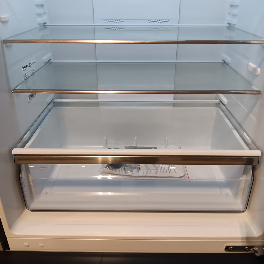 Hisense Black Metallic Steel 17.2 cu. ft. Refrigerator with Bottom Mount Freezer 22321470 - HRB171N6ABE - Scratch & Dent (Moderate)