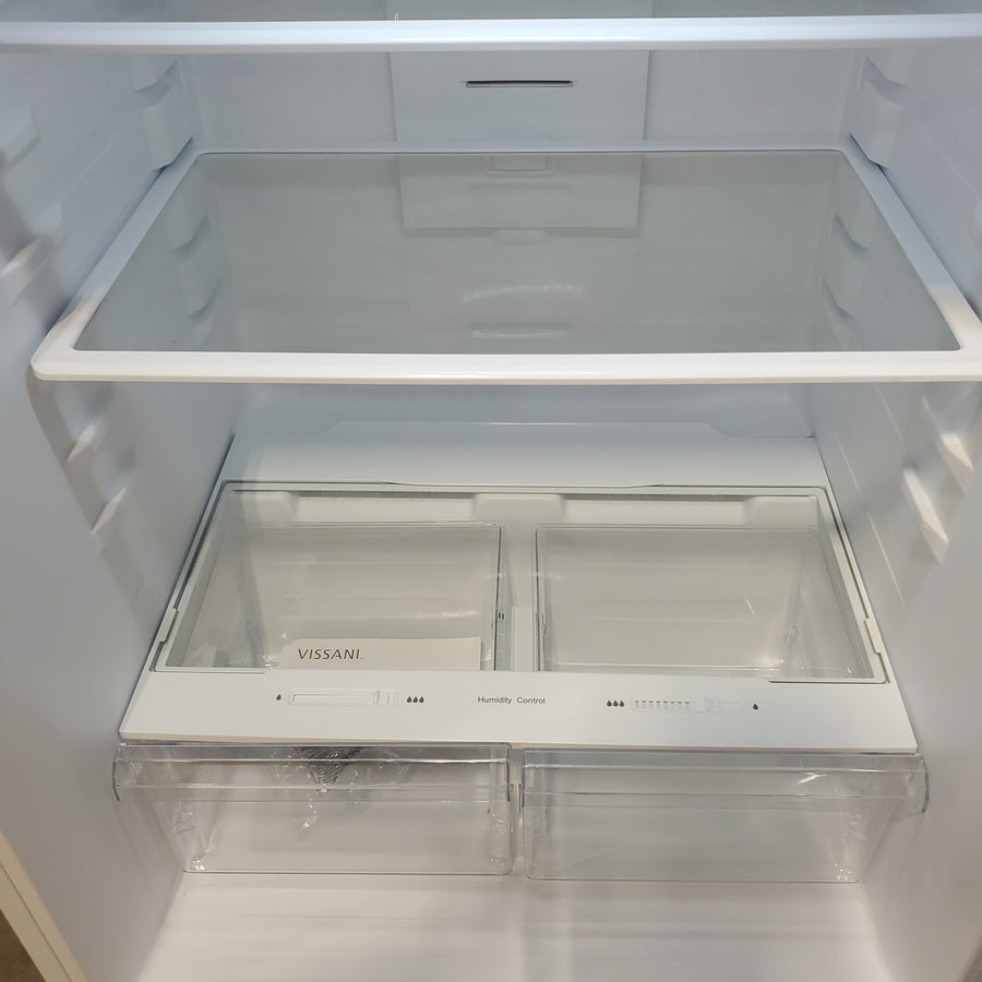 Vissani 18.1 cu. ft. Top Freezer Refrigerator with Adjustable Glass Shelving in White, Garage Ready MDTF18WHR5 - Scratch & Dent (Minor)