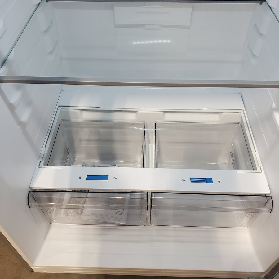 Midea 18 Cu. Ft. Stainless Garage Ready Top Freezer Refrigerator in Stainless Steel MRT18D3BST - Scratch & Dent (Minor)