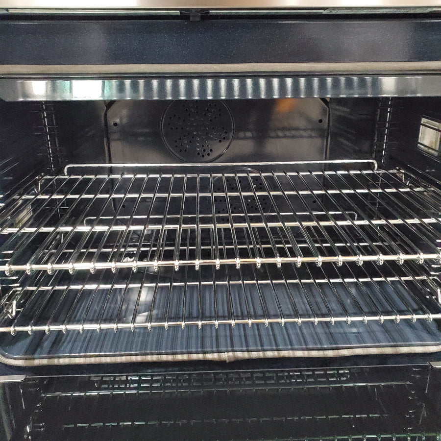 Bertazzoni 36 Inch Freestanding Professional Dual Fuel Range with 6 Sealed Burners, 5.7 Cu. Ft. Oven Capacity, Continuous Grates, Self Clean, Elegant Digital Gauge, and 19000 BTU Power Burners PROF366DFSXT - Scratch & Dent (Minor)