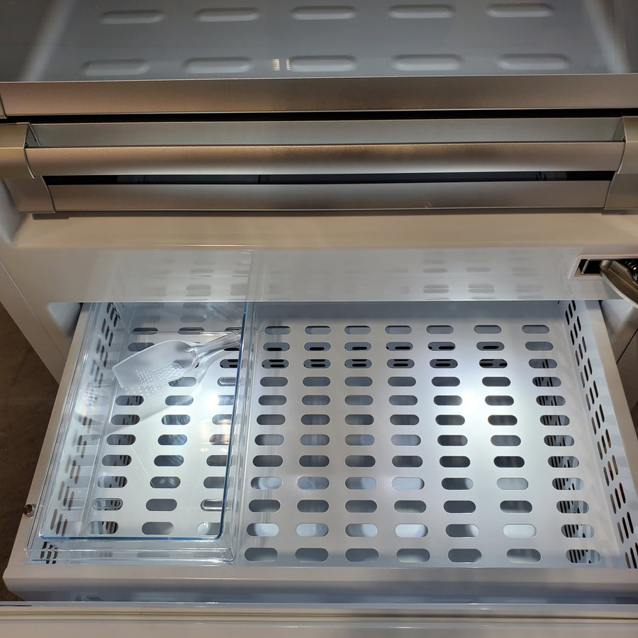 Bertazzoni Built-in Bottom Mount Refrigerator with Ice Maker REF36BMBIPRT - Open Box
