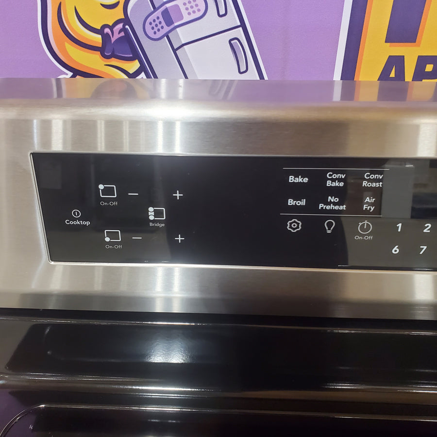 Frigidaire Gallery 30-in 4 Burners 5.3-cu ft , Air Fry Convection Oven Freestanding Single Induction Range in Stainless Steel GCRI3060BF - Scratch & Dent (Minor)
