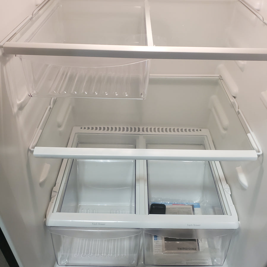 Frigidaire 20.4-cu ft Standard-Depth 30-in Wide Top-Freezer Refrigerator in EasyCare Stainless Steel LFTR2021TF - Scratch & Dent (Moderate)